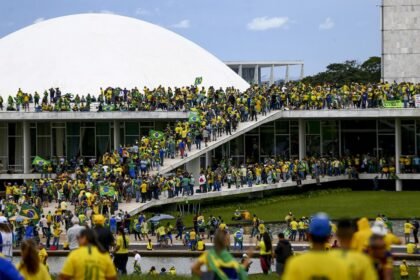 Participantes dos atos golpistas de 8 de janeiro no Congresso — Foto: Marcelo Camargo/Agência Brasil