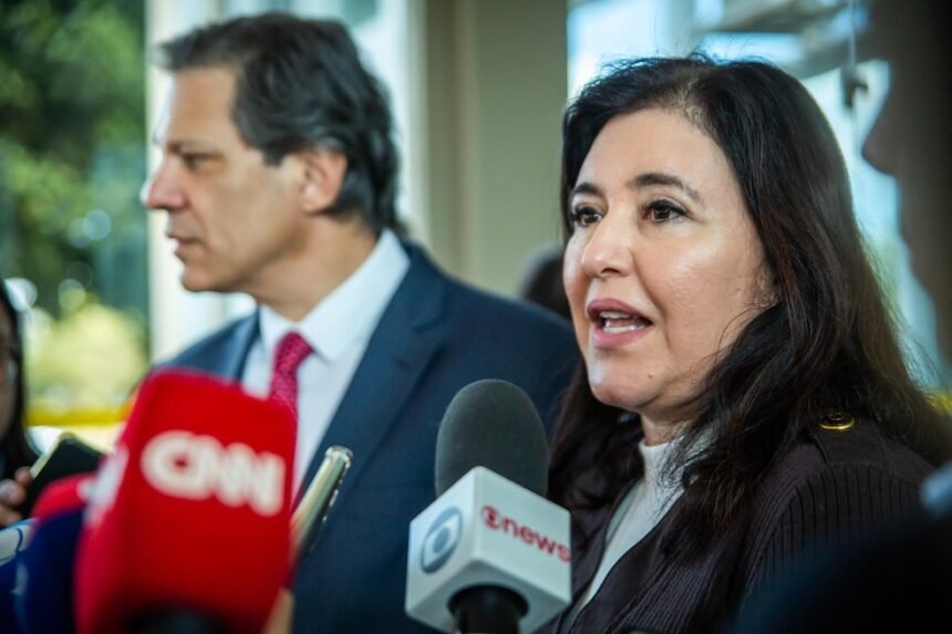 Ministra do Planejamento, Simone Tebet, e ministério da Fazenda, Fernando Haddad — Foto:  Diogo Zacarias/MF