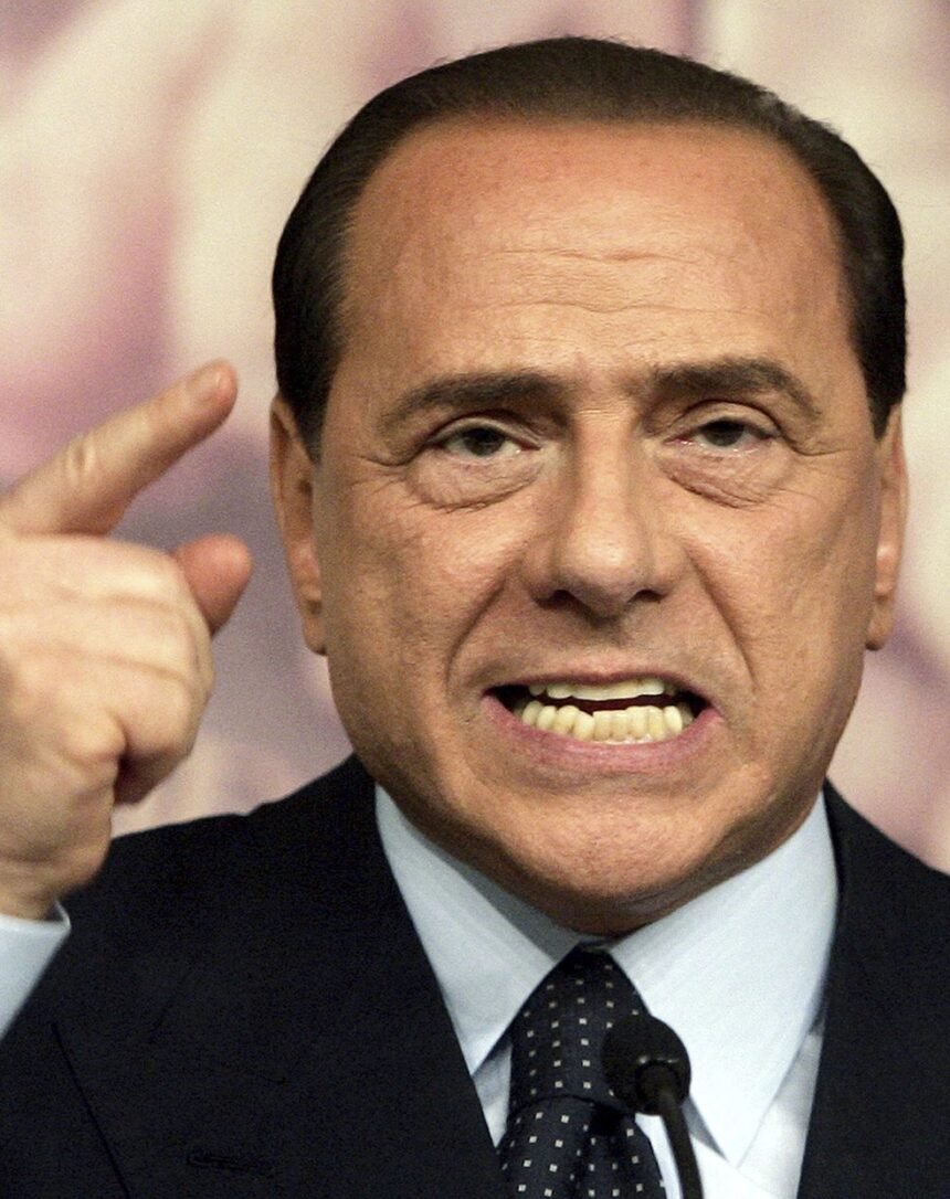 Silvio Berlusconi, líder polêmico da Itália, morre aos 86 — Foto: Jean-Francois Badias/Arquivo/AP