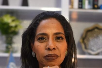 A oceanógrafa brasileira Letícia Carvalho, primeira mulher a chefiar a Autoridade Internacional dos Fundos Marinhos (ISA), agência da ONU que está à frente das discussões sobre a controversa mineração em alto-mar — Foto: X/@ItamaratyGovBr