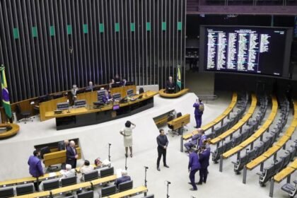 Sessão de votação na Câmara — Foto: Mário Agra/Câmara dos Deputados