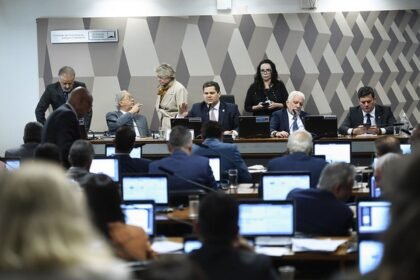 Sessão da CCJ do Senado — Foto: Edilson Rodrigues/Agência Senado