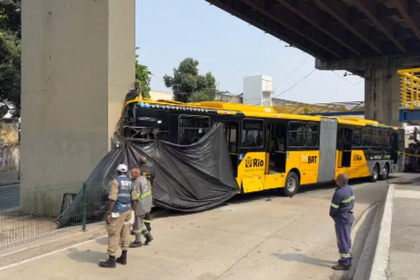 BRT bate em pilar na Zona Norte do Rio e deixa feridos | Brasil