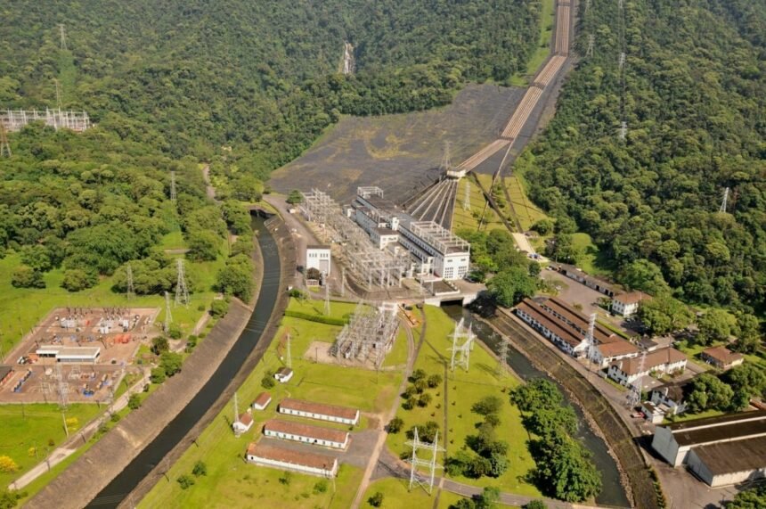 Eletrobras negocia venda de participação na Emae com novo fundo controlador | Empresas