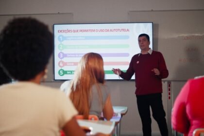 Alunos do Mackenzie Rio têm acesso a infraestrutura de ponta com salas equipadas com tecnologia, laboratórios e espaços interativos — Foto: Divulgação