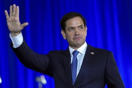 Marco Rubio foi confirmado pelo Senado como secretário de Estado de Trump — Foto: Gerald Herbert/AP